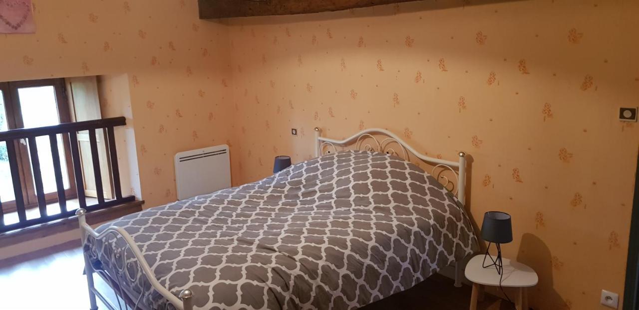 Вілла La Campagne Bretonne Parigne Екстер'єр фото